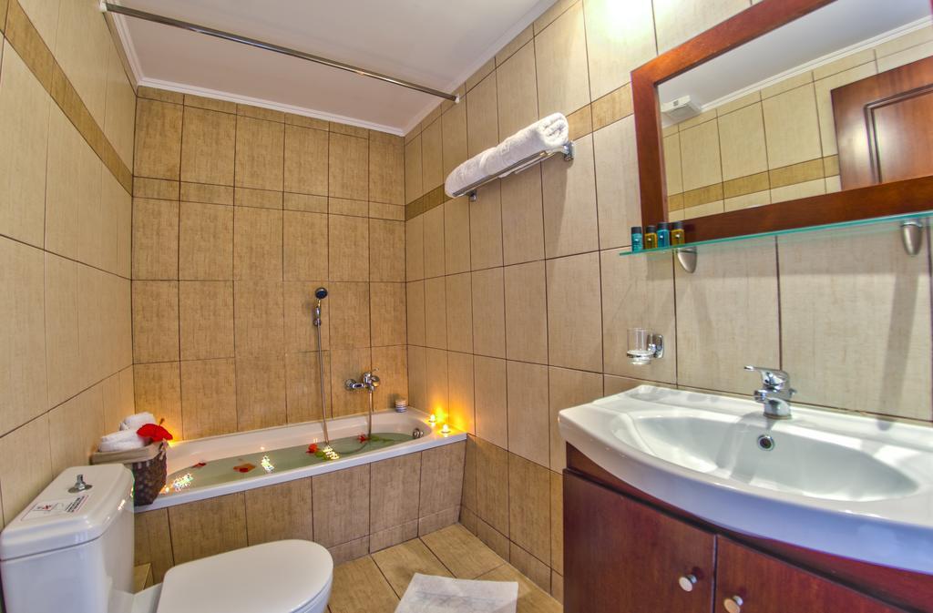 Loukas Apartments On The Waves トラガキオン 部屋 写真